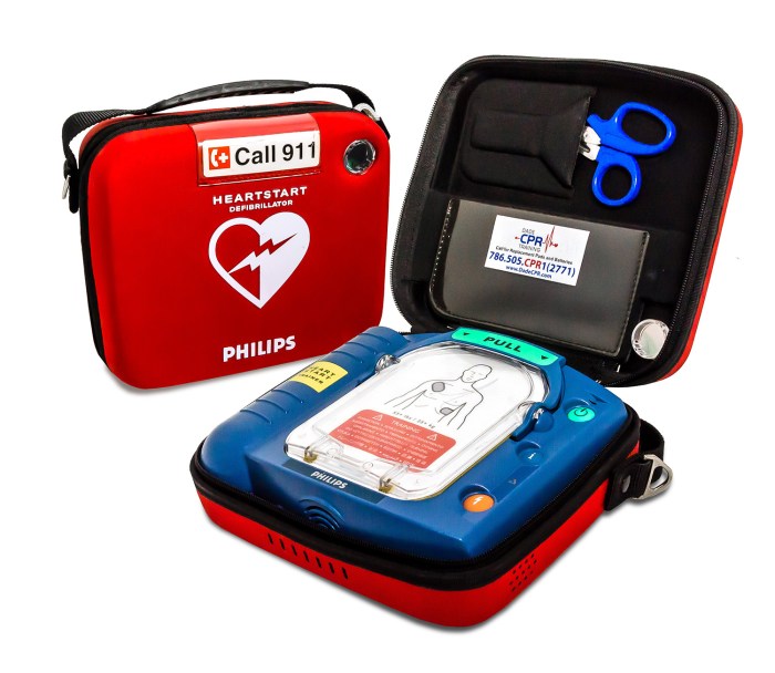 Difference between automatic and semi automatic aed